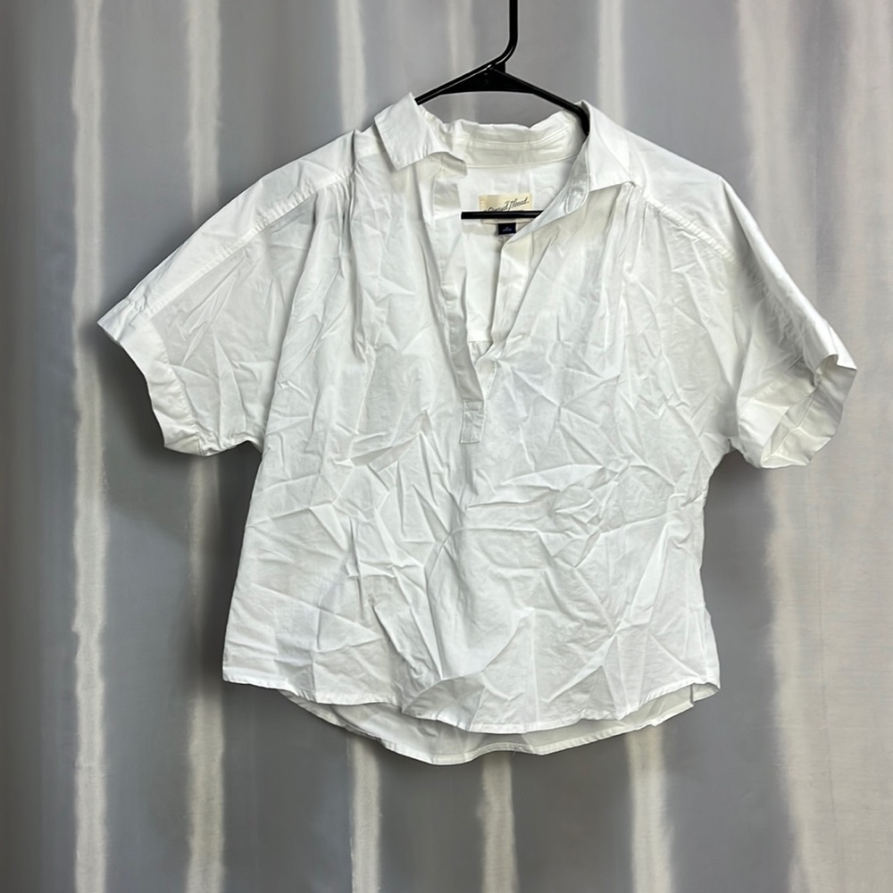 Universal thread women’s collared crop top shirt. 1585 - Picture 1 of 10